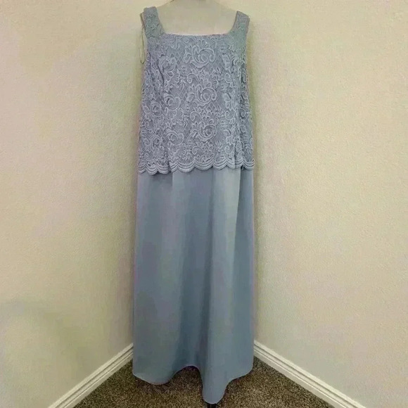 ALEX EVENINGS (mother of the bride) Trimmed Laced Sleeveless Dress Size 22W - Picture 6 of 13